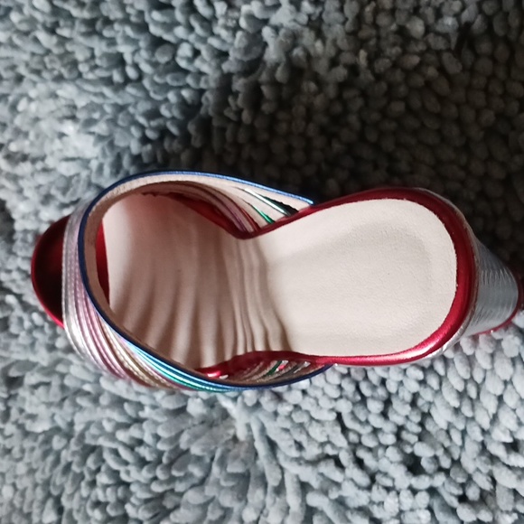 Multicolor metallic rainbow Strappy Sandal Platform Wedge Heels Women's 7.5 - Picture 7 of 9